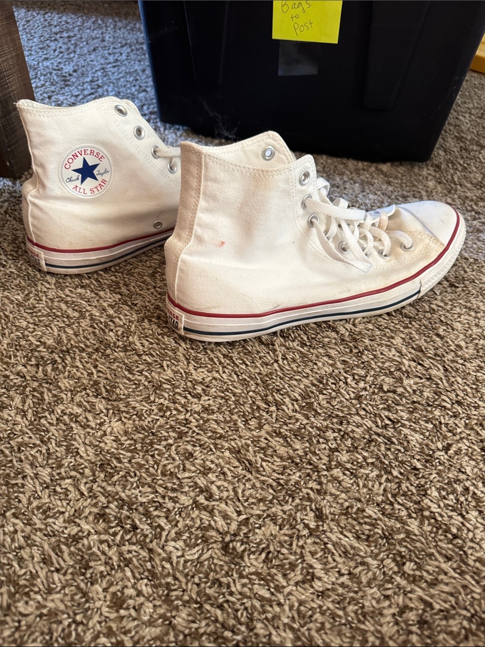 Men’s white high top converse